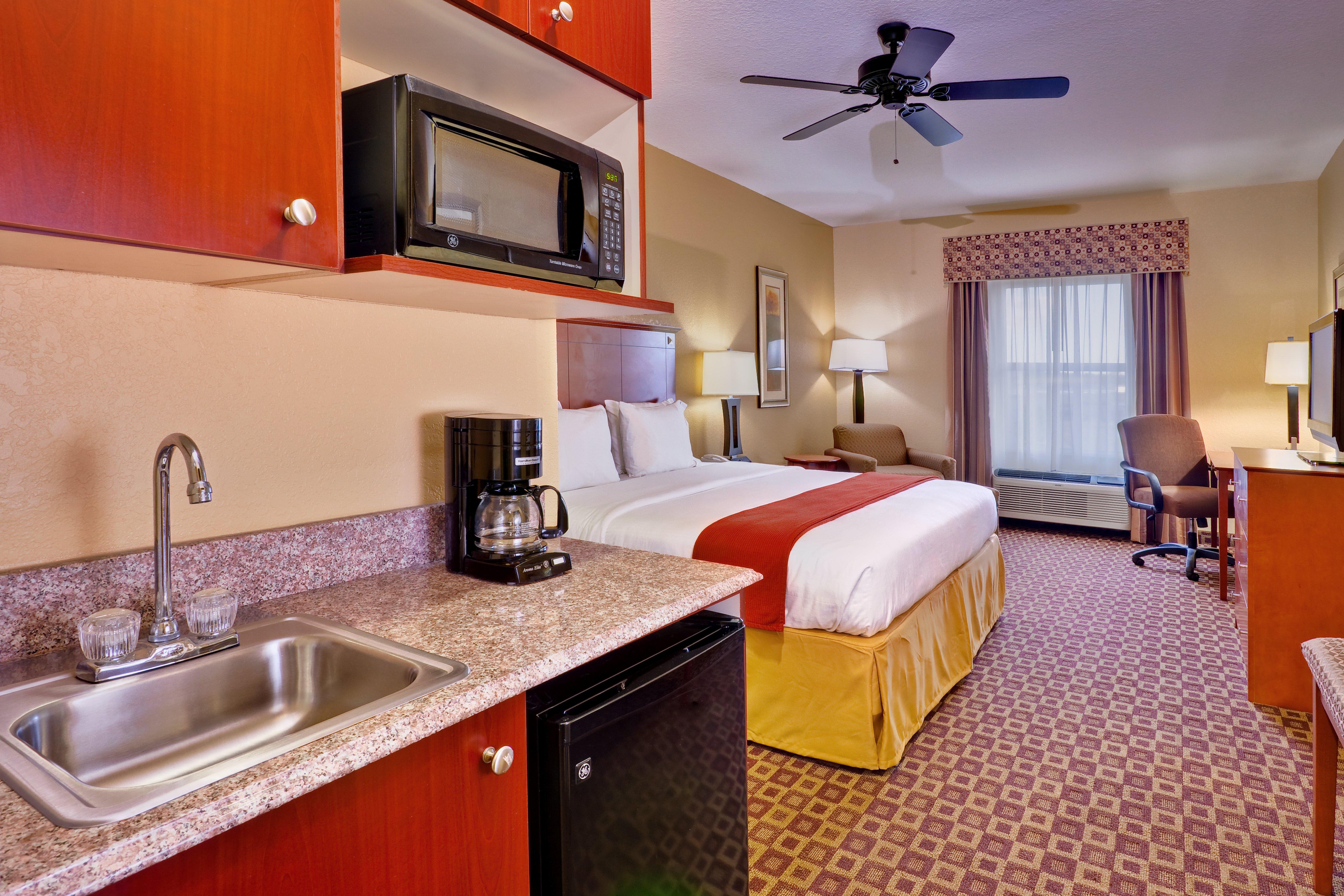 Holiday Inn Express Mccomb By Ihg Exterior foto